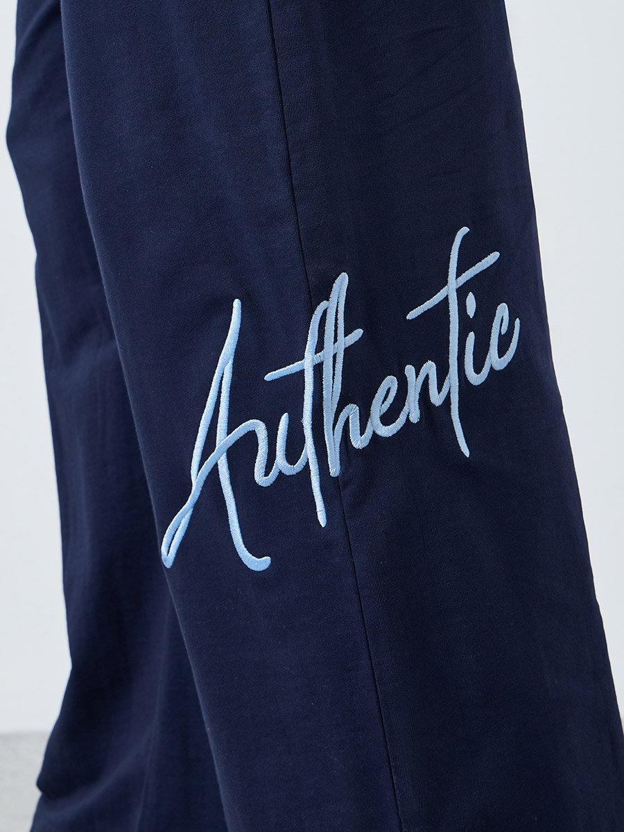 Men Navy Blue Embroidered Slogan Joggers