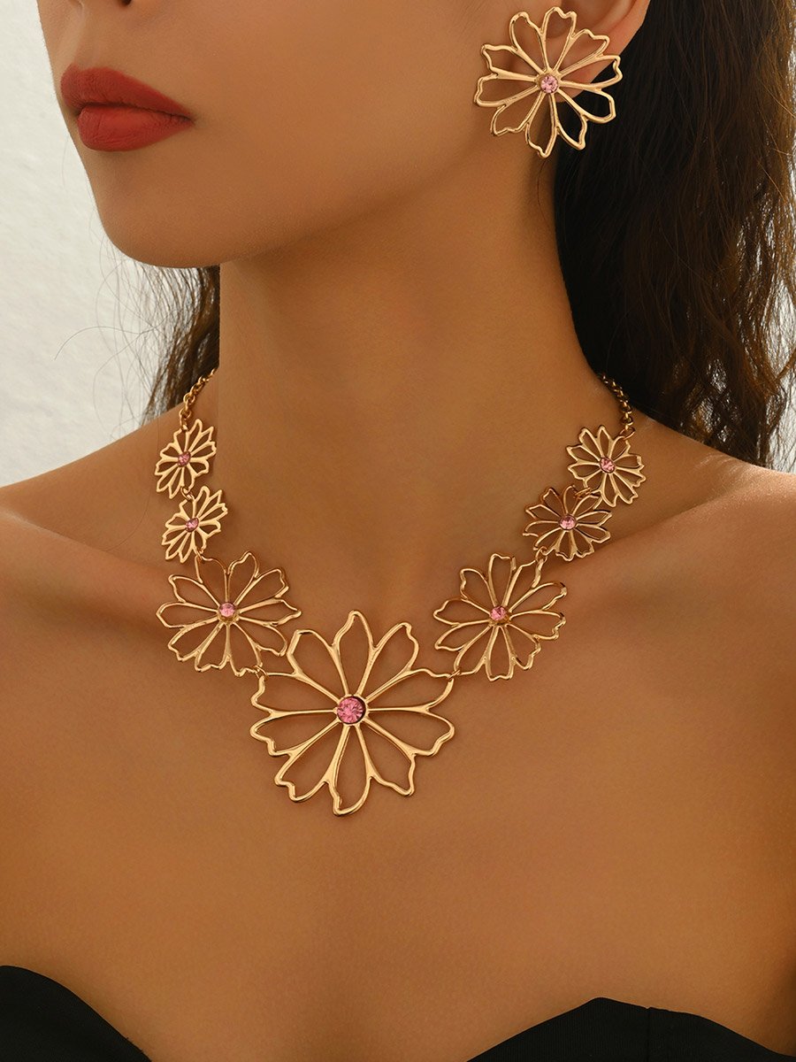 Gold Flower Necklace and Earrings Set