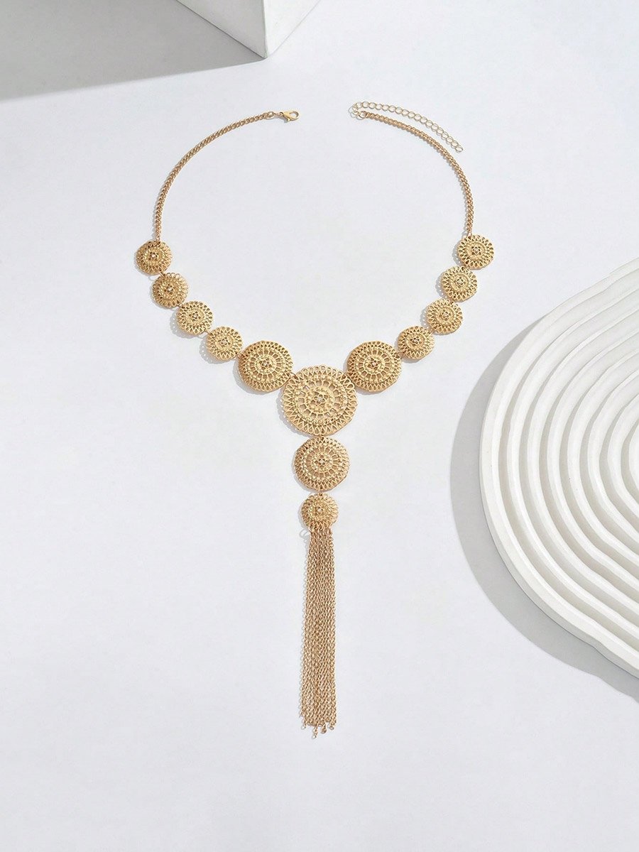 Women Metal Texture Hollow Carved Necklace