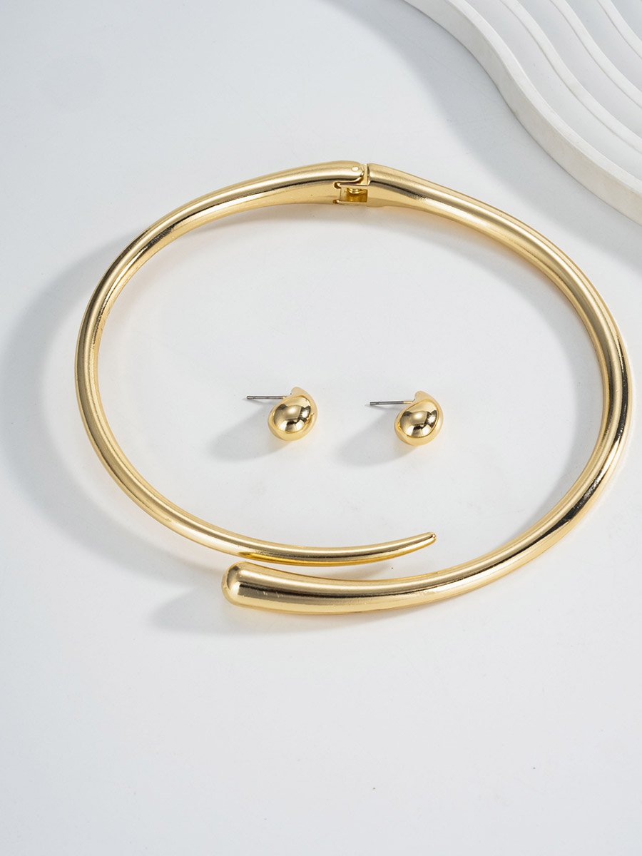 Women Metal Collar Necklace and Earrings Set