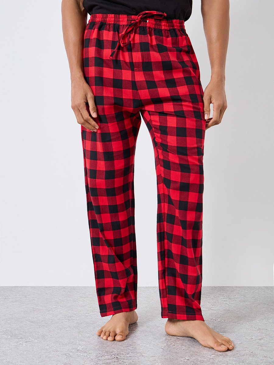 Men Graphic Print Short Sleeve T-Shirt and Checked Pyjama Set