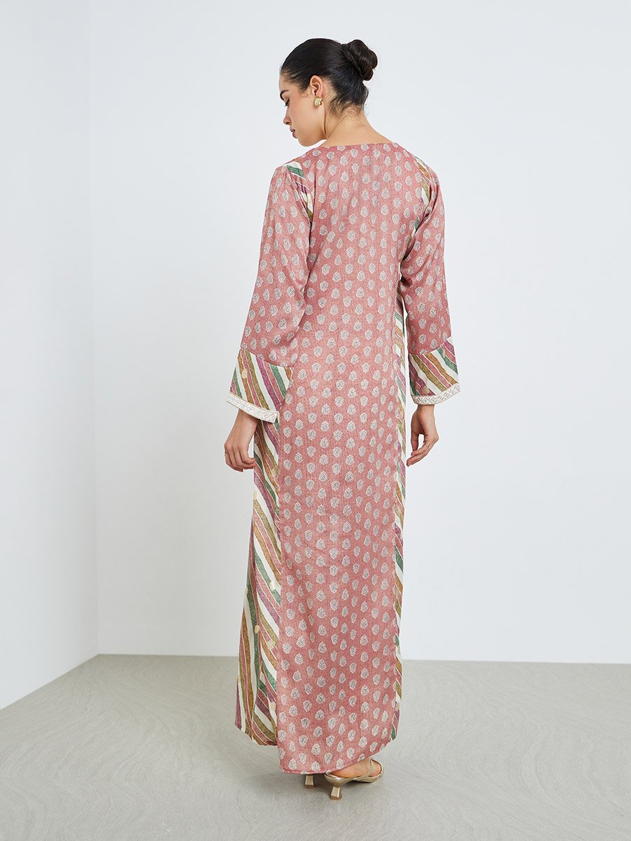 Women Pink Embroidered A-Line Jalabiya
