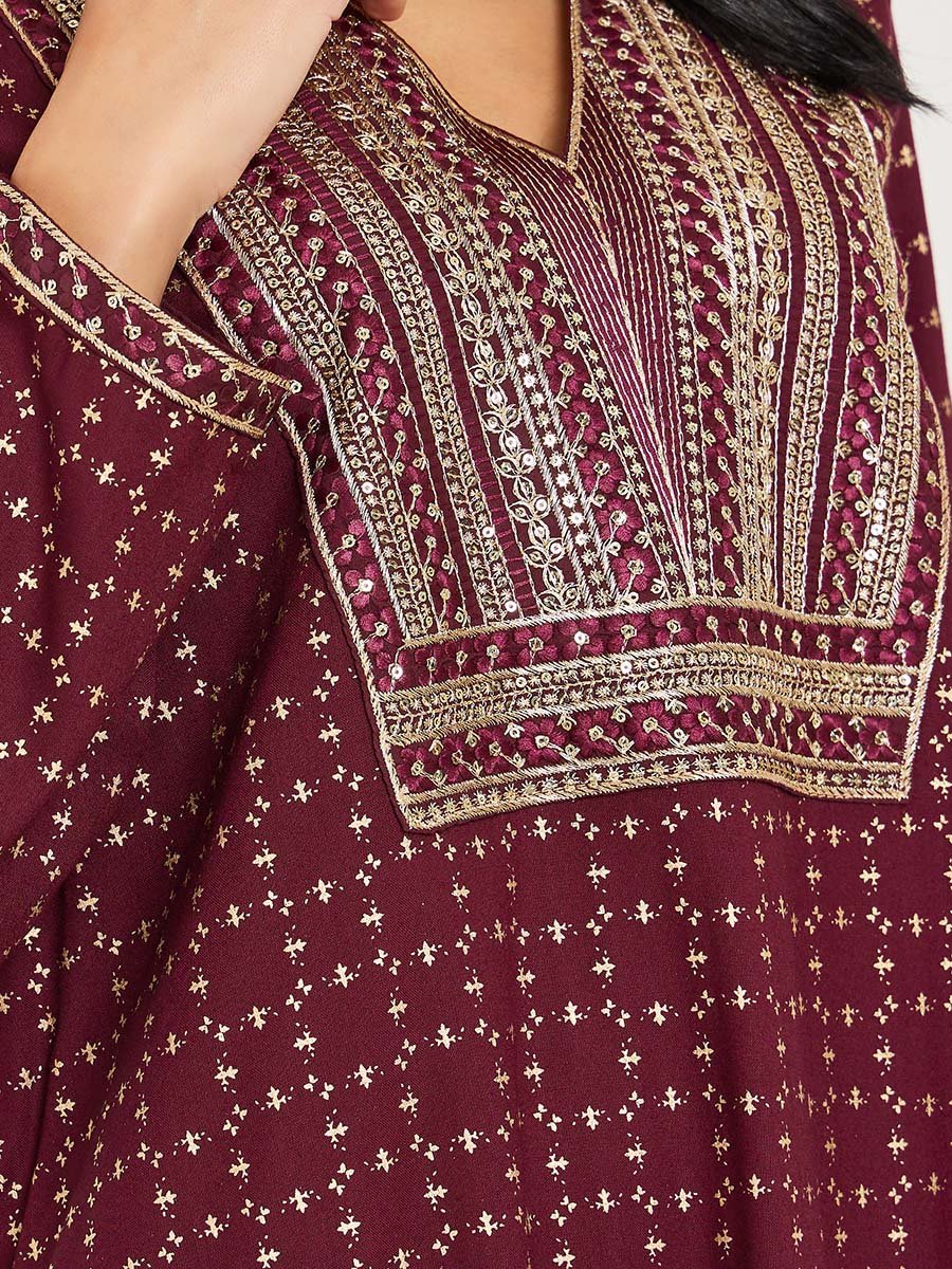 Women Maroon Embroidered Jalabiya