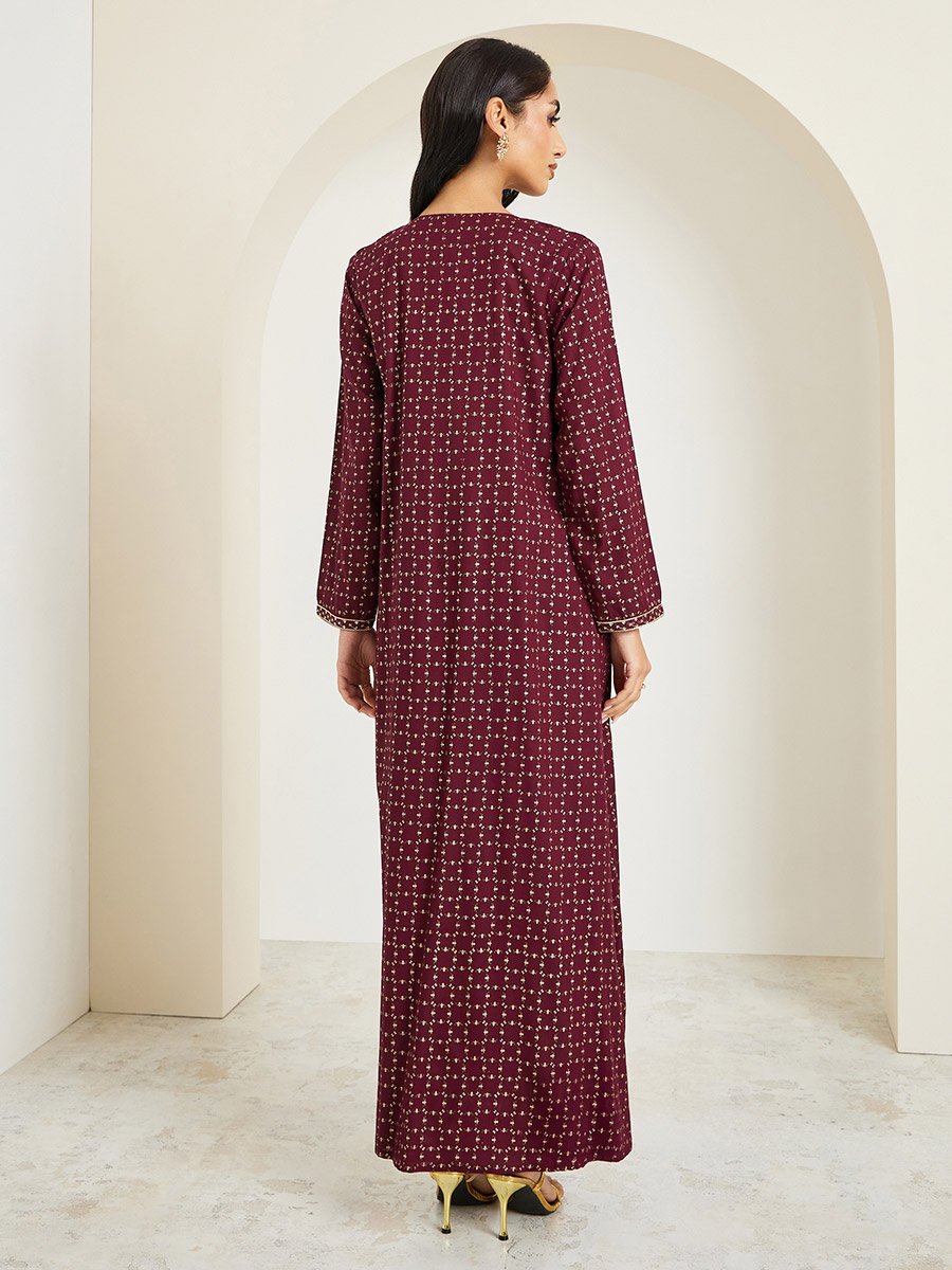 Women Maroon Embroidered Jalabiya