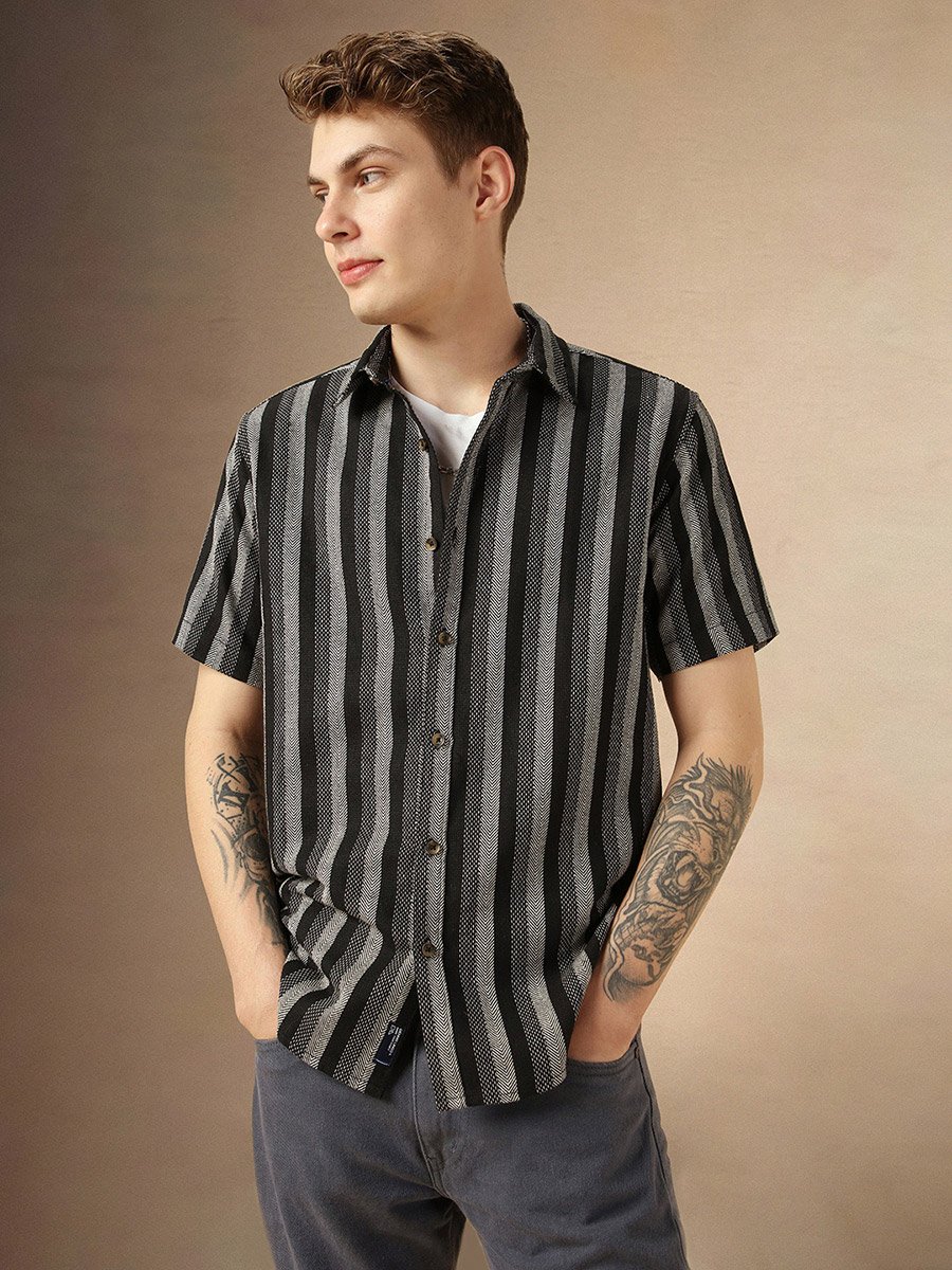 Men Relaxed Fit Striped Waffle Knit Casual Shirt