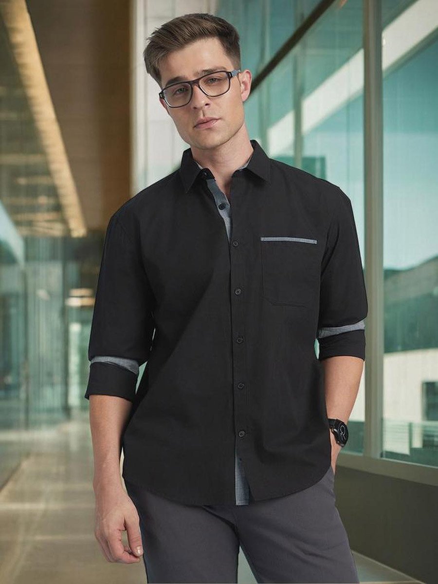 Men Classic Regular Fit Casual Shirt