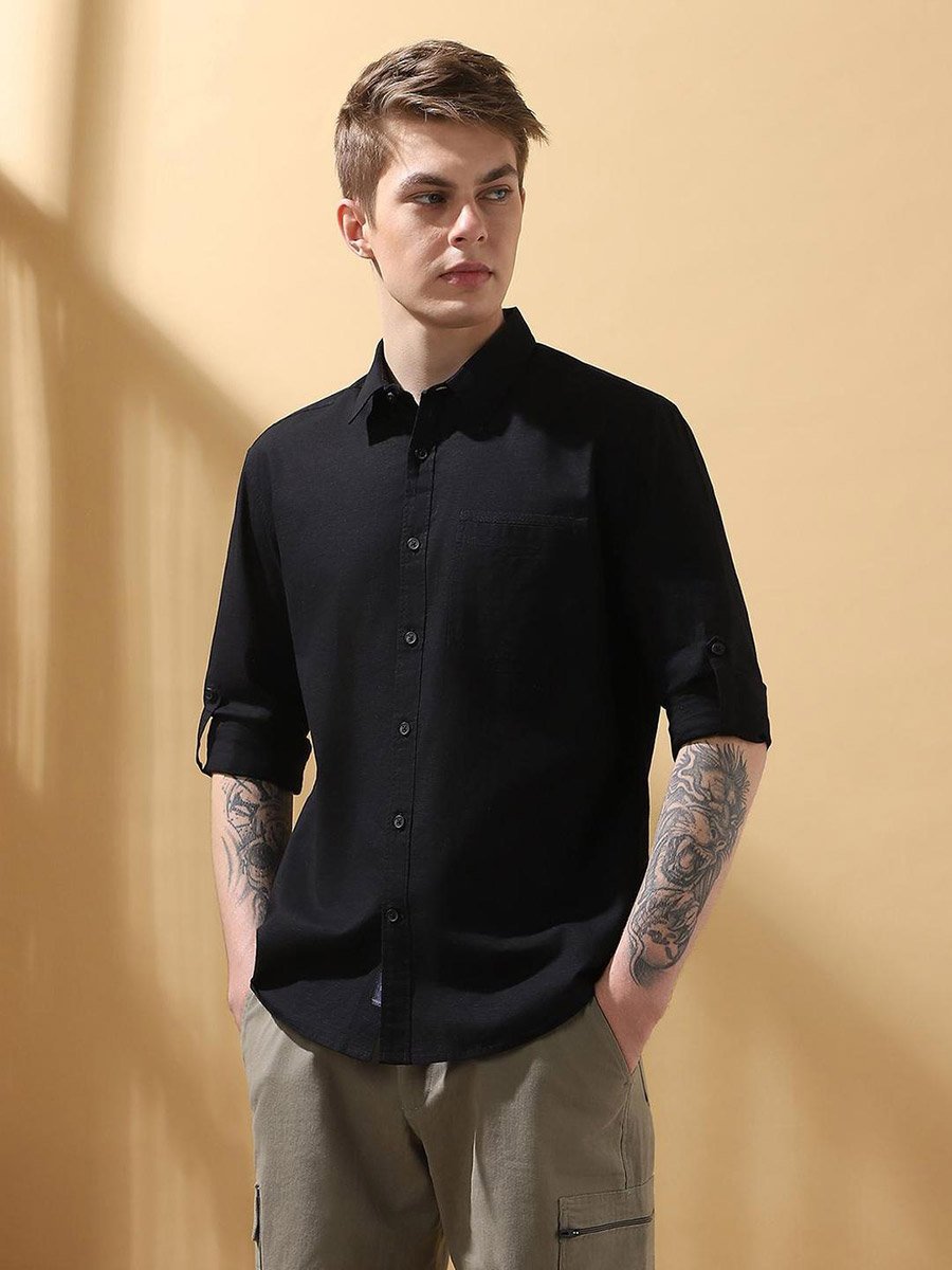 Men Solid Roll-Up Sleeves Cotton Shirt