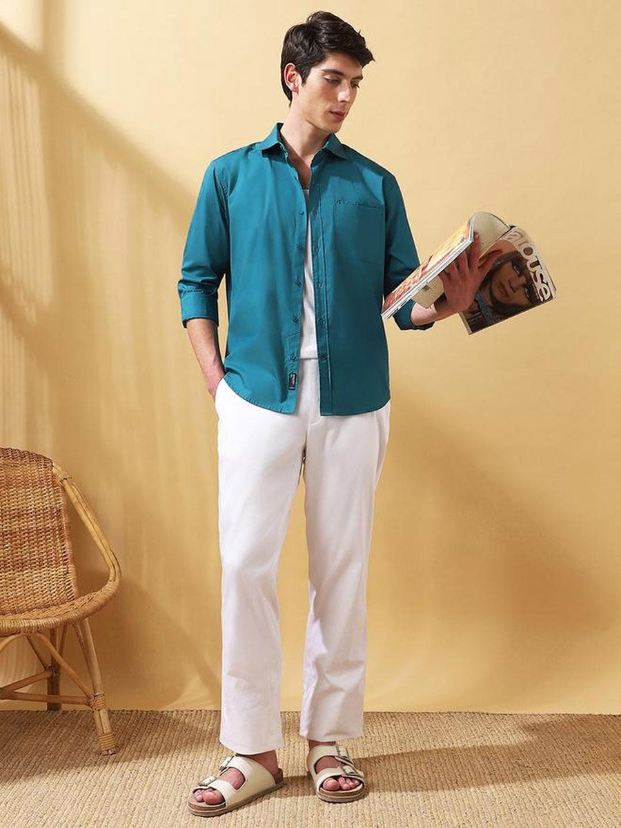 Men Green Regular Fit Spread Collar Shirt