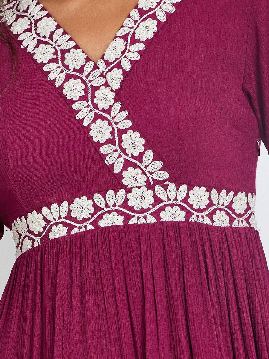 Women Magenta Embroidery Lace A-Line Midi Dress