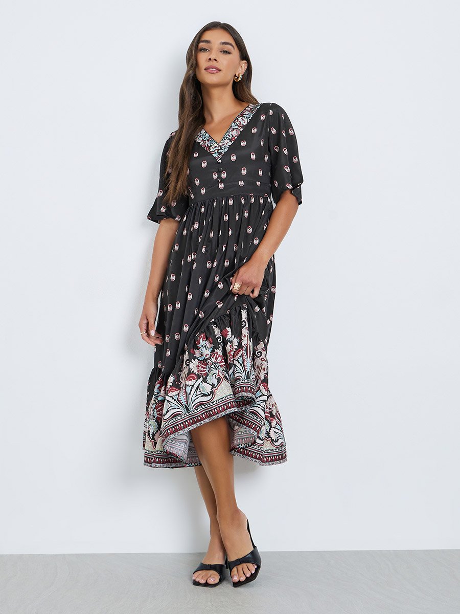 Women Black Floral Print A-Line Midi Dress