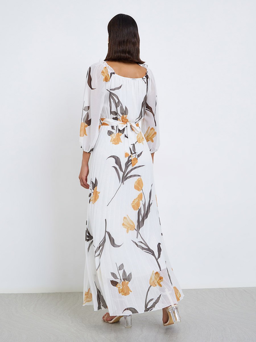 White Floral Pleated Chiffon Maxi Dress For Women at Bahrain | Styli