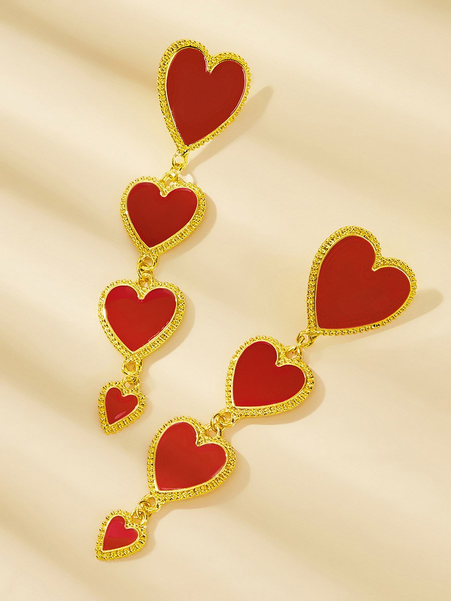 أقراط شرابة بتصميم قلب
