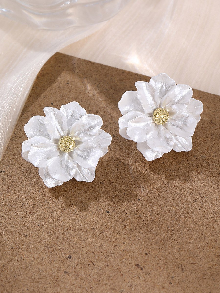 White Flower Stud Earrings