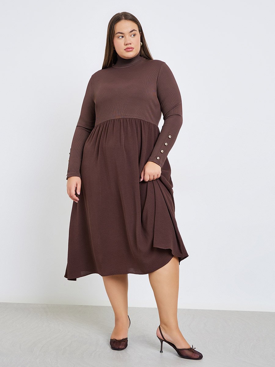 Plus Size Ribbed Long Sleeve Midi Dress For Women at Kuwait | Styli