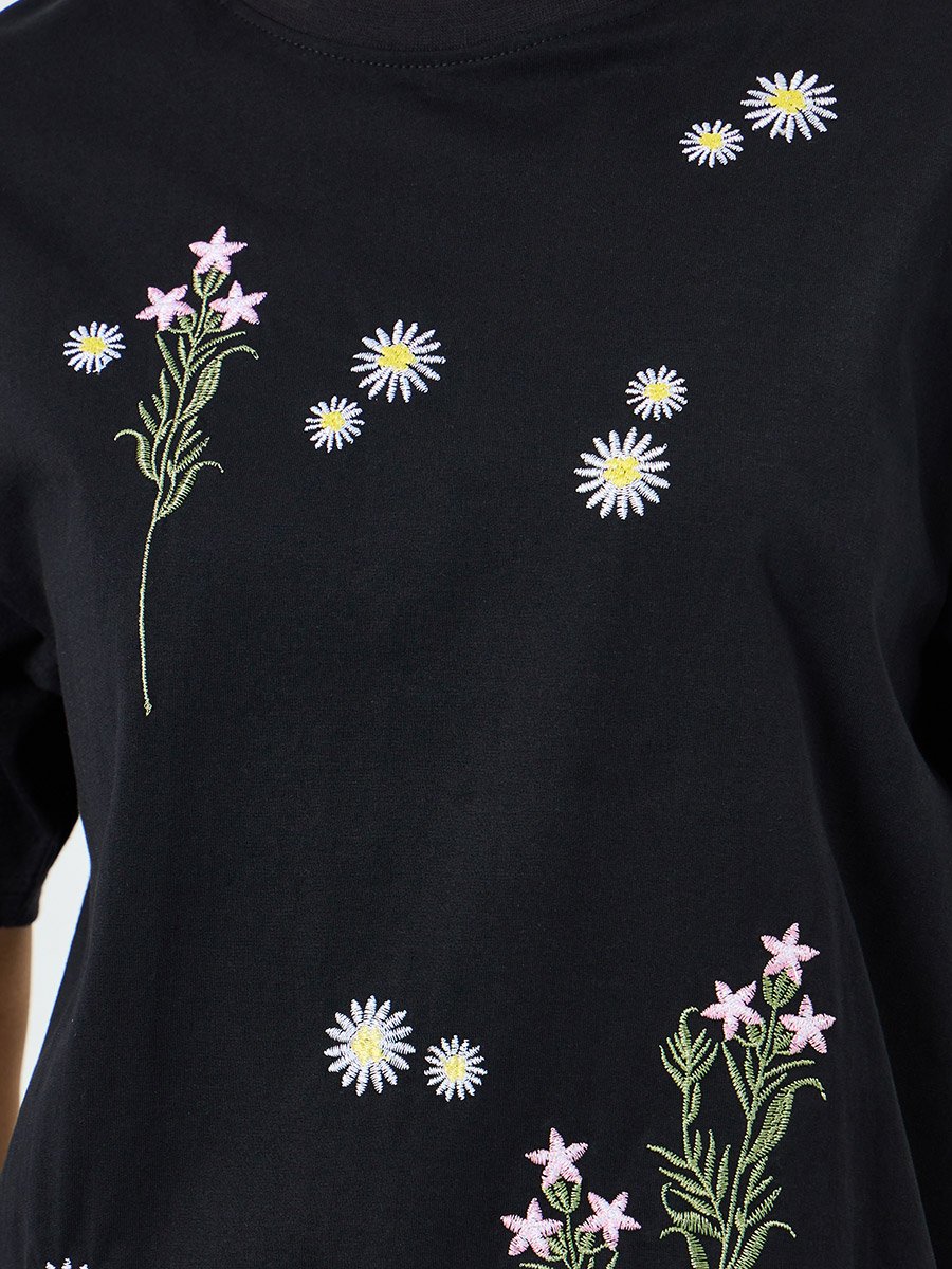 Women Black Embroidered Oversized T-Shirt