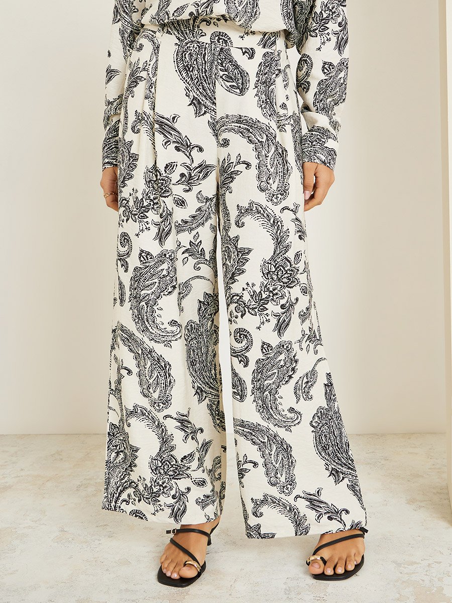 Women Printed Buttoned Shirt and Pants Co-Ords