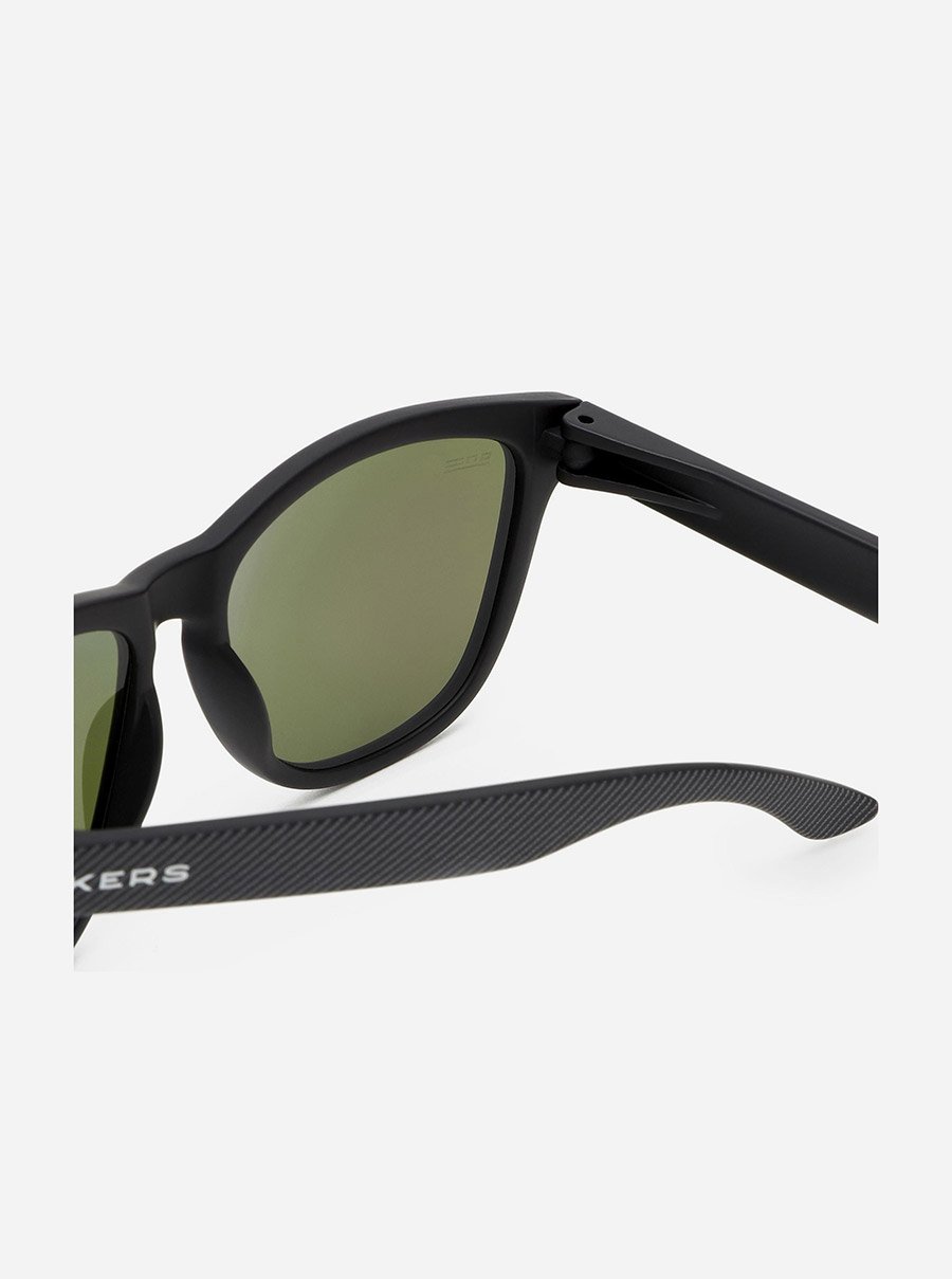 One - Polarized Carbono Emerald Sunglasses