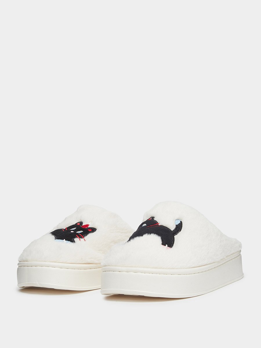 Solid Plush Embroidered Cat Bedroom Slippers