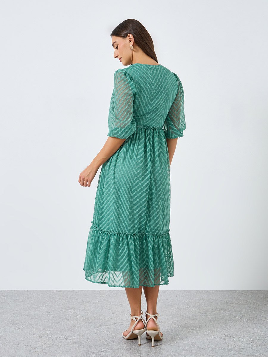 Women Green Balloon Sleeve Ruffled Hem Midi Dress For Women at Kuwait | Styli Women Green Balloon Sleeve Ruffled Hem Midi Dress For Women at Kuwait | Styli