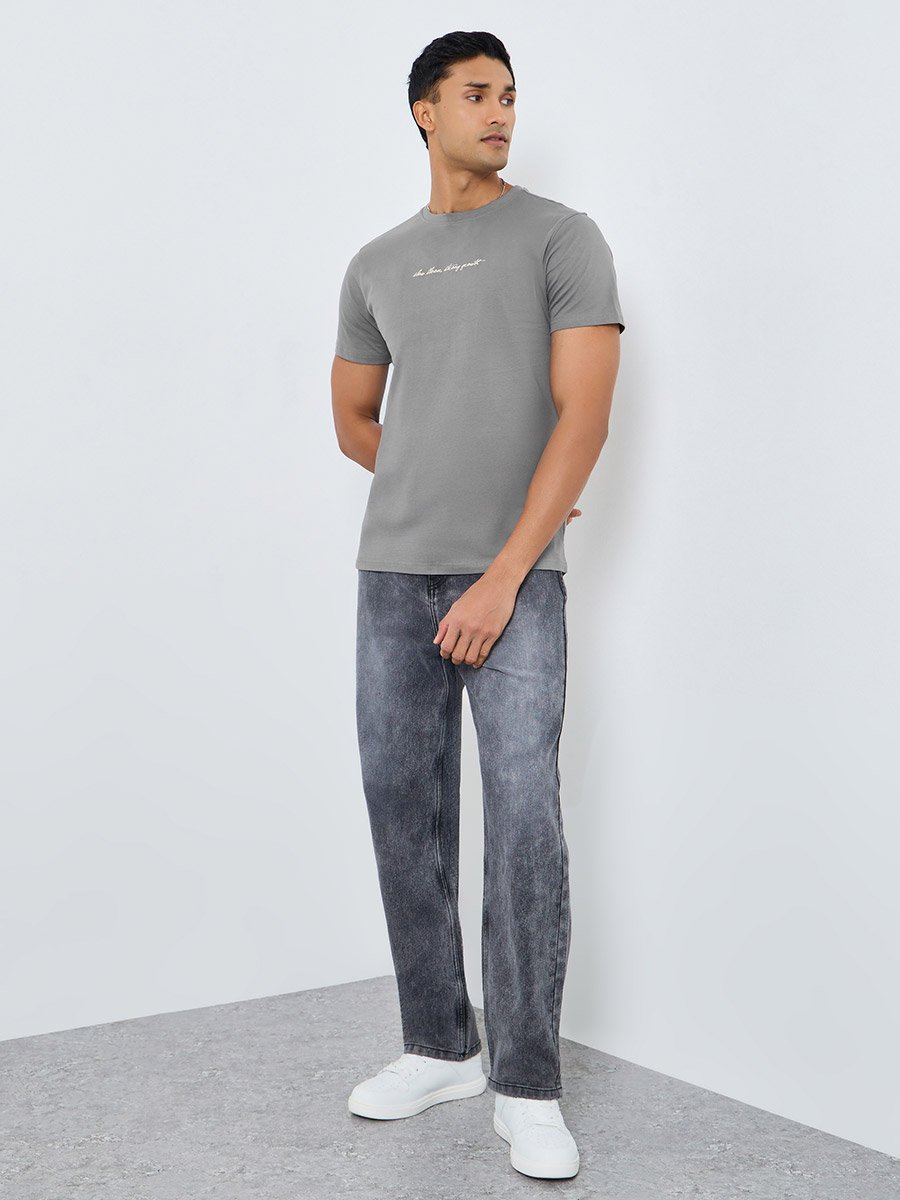 Men Grey Graphic Print Crew Neck T-Shirt