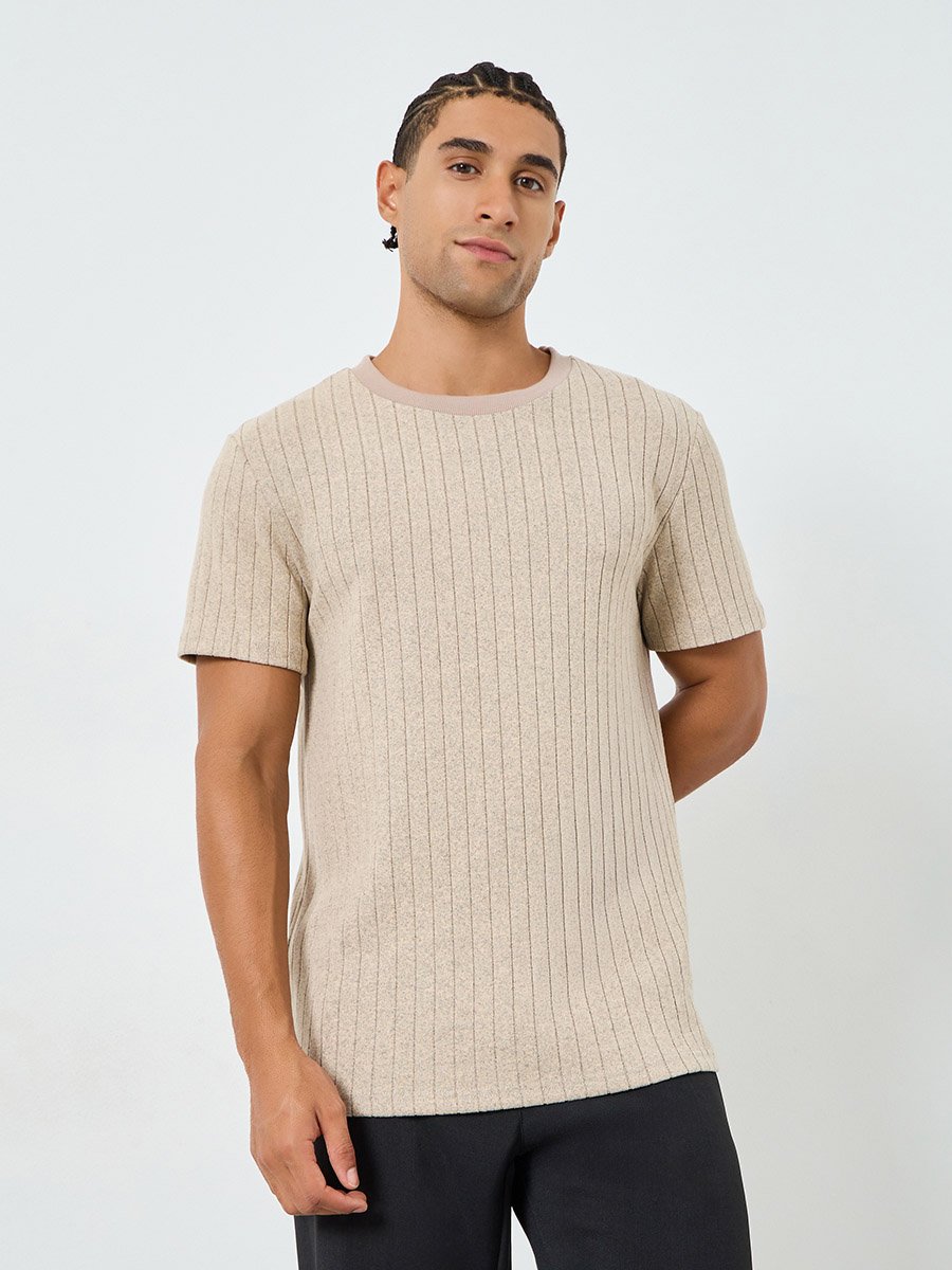 Men Regular Mock Neck Ttextured T-Shirt