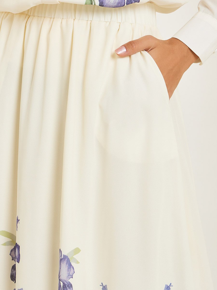 Women Off-White Floral A-Line Maxi Skirt