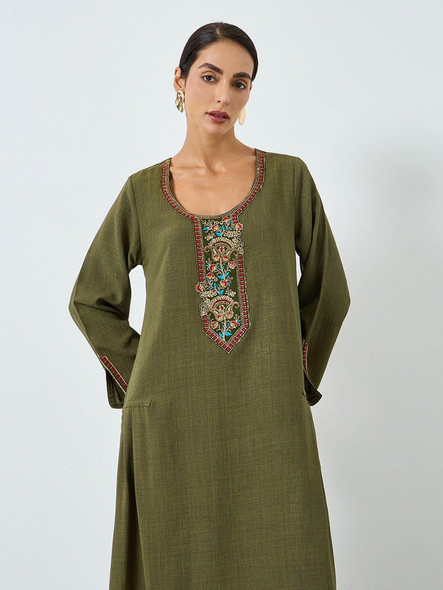 Green Embroidered A-Line Jalabiya