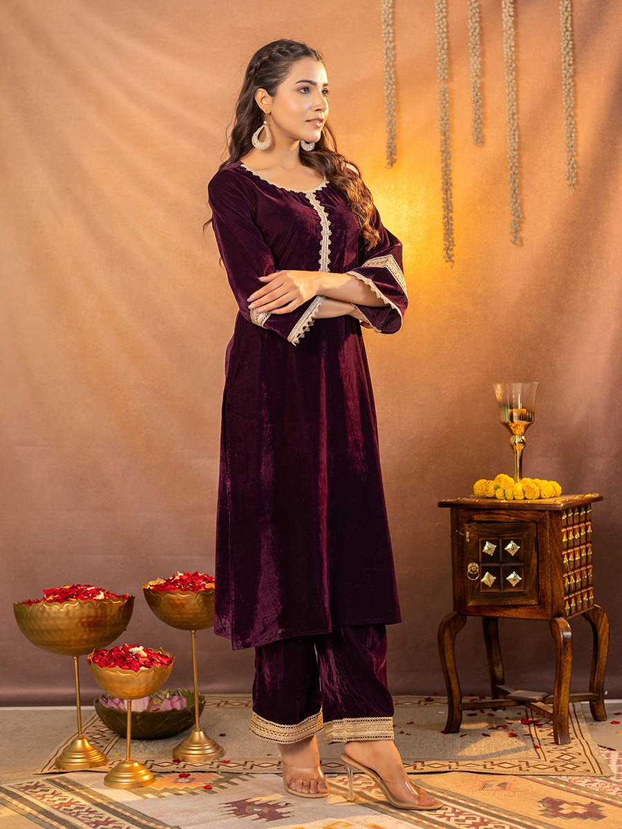 Women Velvet Look Kurta and Pants Co-ords