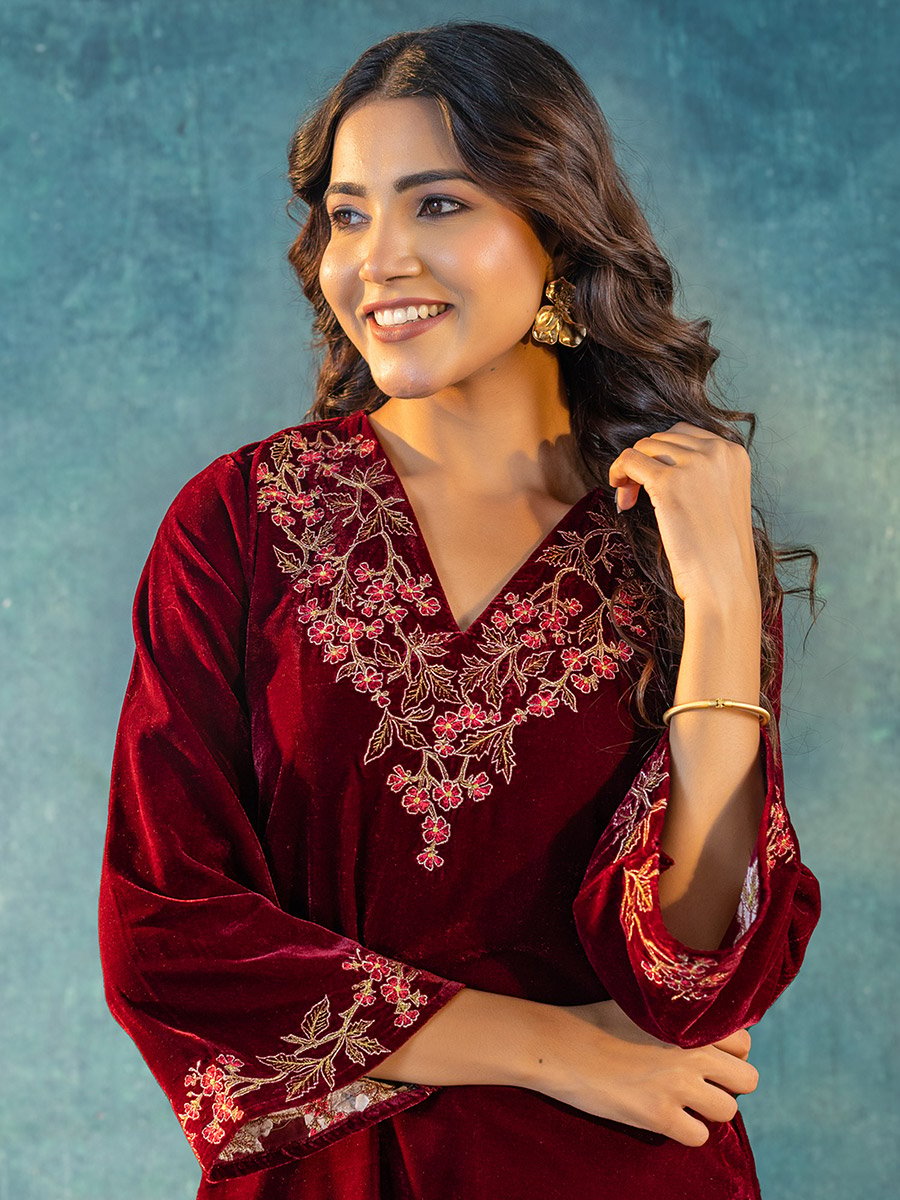 Women Velvet Look Embroidered Tunic and Pants Co-Ords