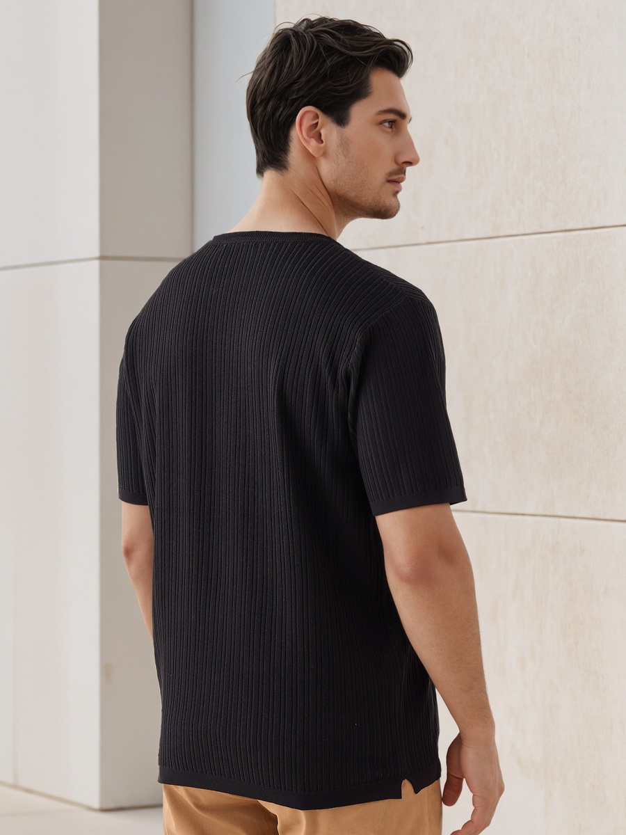 Textured Crew Neck T-Shirt