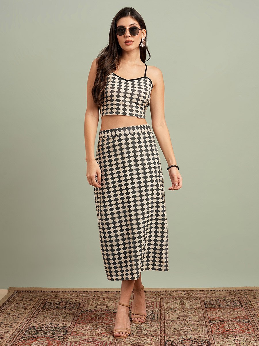 Chic Diamond Pattern Knit Crop Top and Skirt Co-Ords