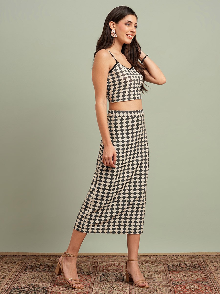 Chic Diamond Pattern Knit Crop Top and Skirt Co-Ords