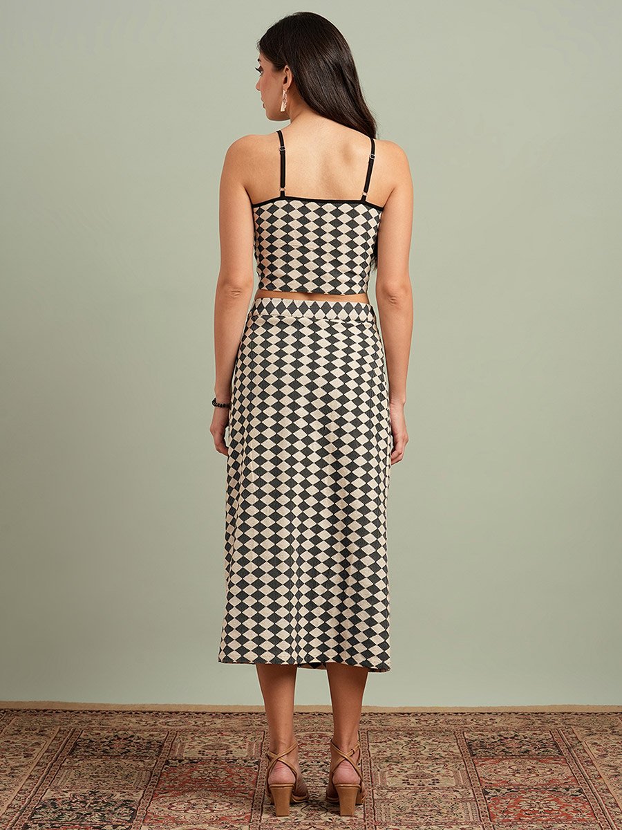 Chic Diamond Pattern Knit Crop Top and Skirt Co-Ords