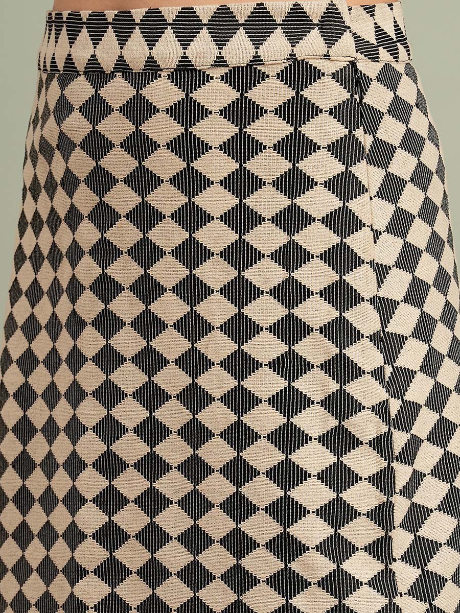 Chic Diamond Pattern Knit Crop Top and Skirt Co-Ords