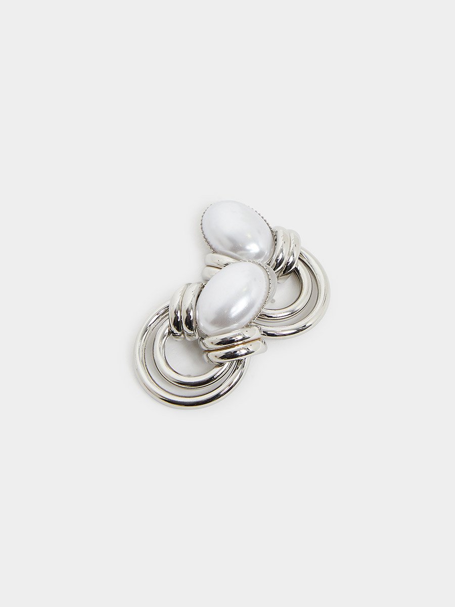 Silver Pearl Stud Earrings