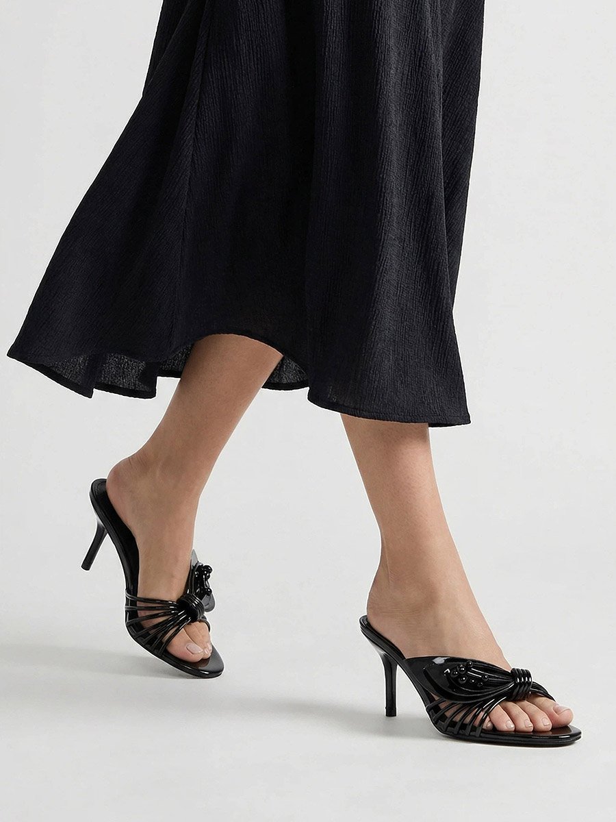 Women Black Woven Strap Heel Sandals