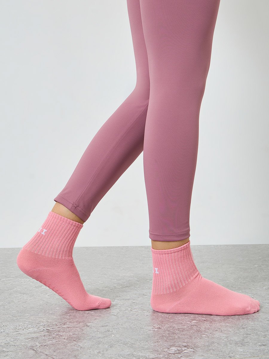 Do It Text Silicon Pads Socks