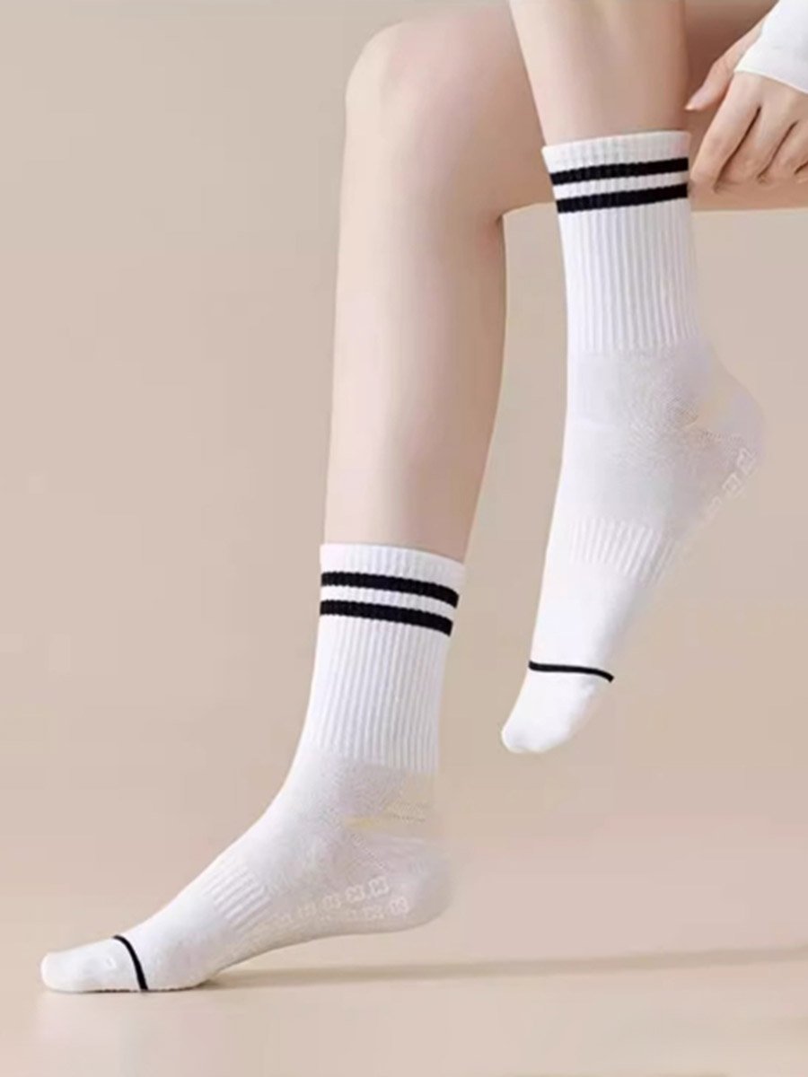 Dual Stripe Silicon Pads Socks