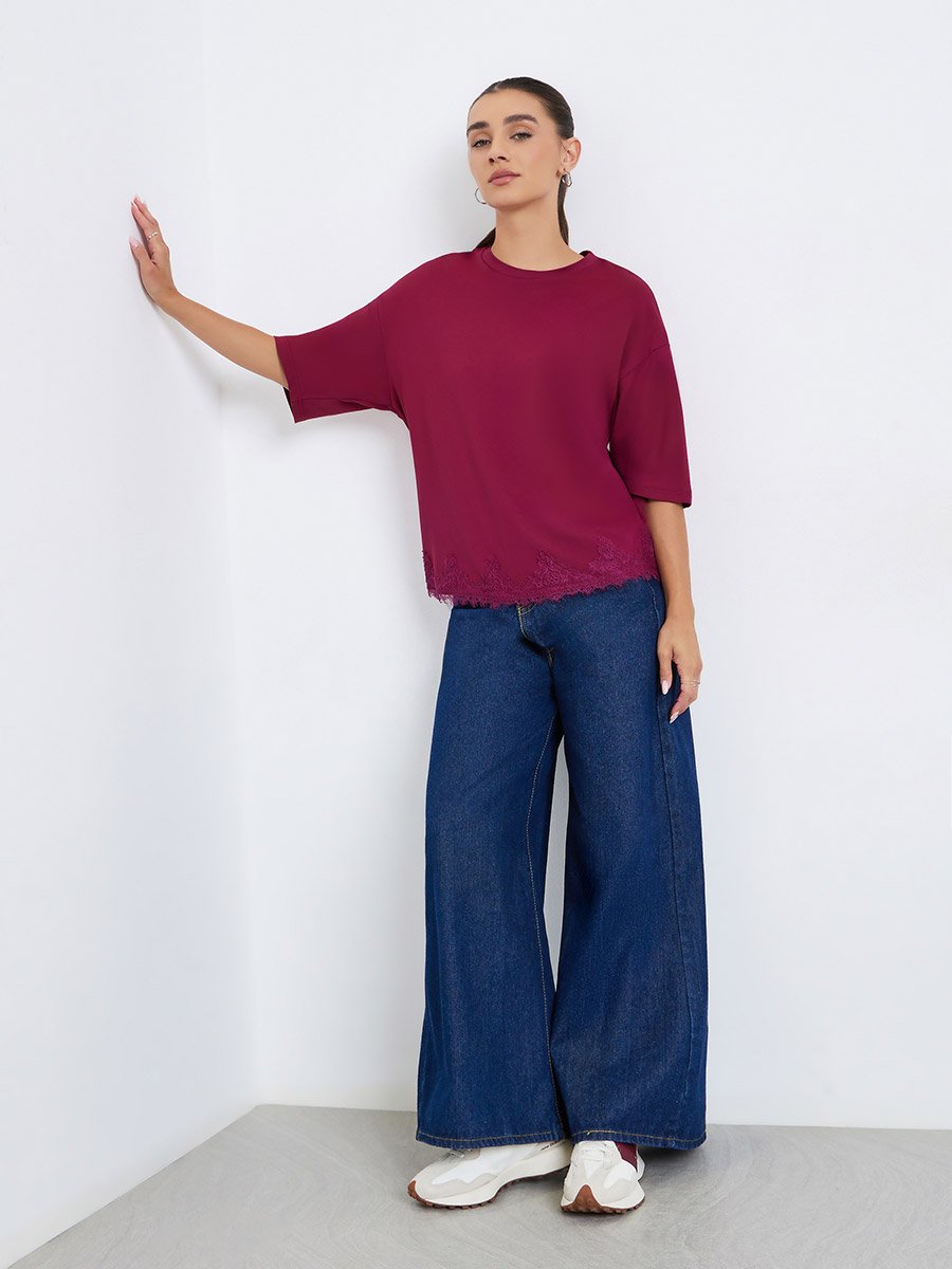 Women Burgundy Lace Hem Oversized T-Shirt