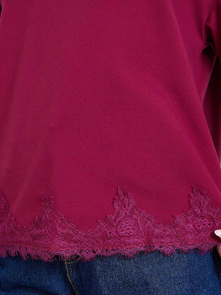 Women Burgundy Lace Hem Oversized T-Shirt