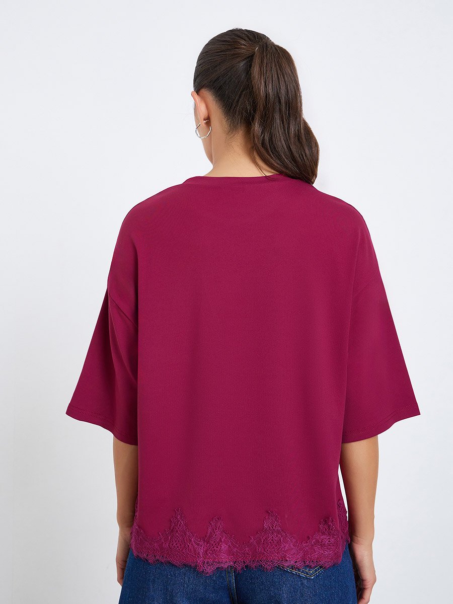 Women Burgundy Lace Hem Oversized T-Shirt