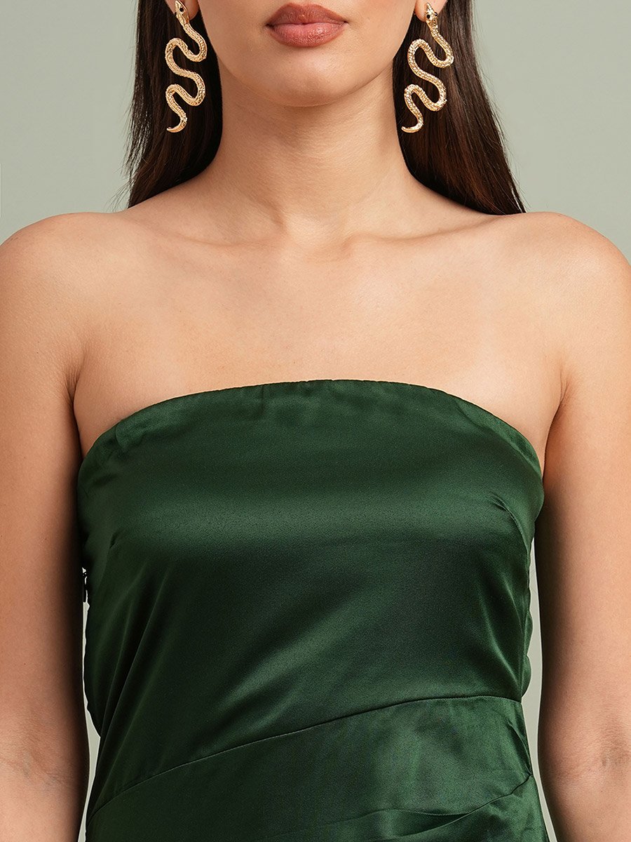 Green Solid Bandeau Neck Ruffle Hem Maxi Dress
