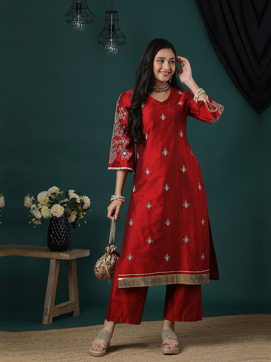 Maroon V-Neck Zari Embroidered Kurta and Elasticated Pants Set
