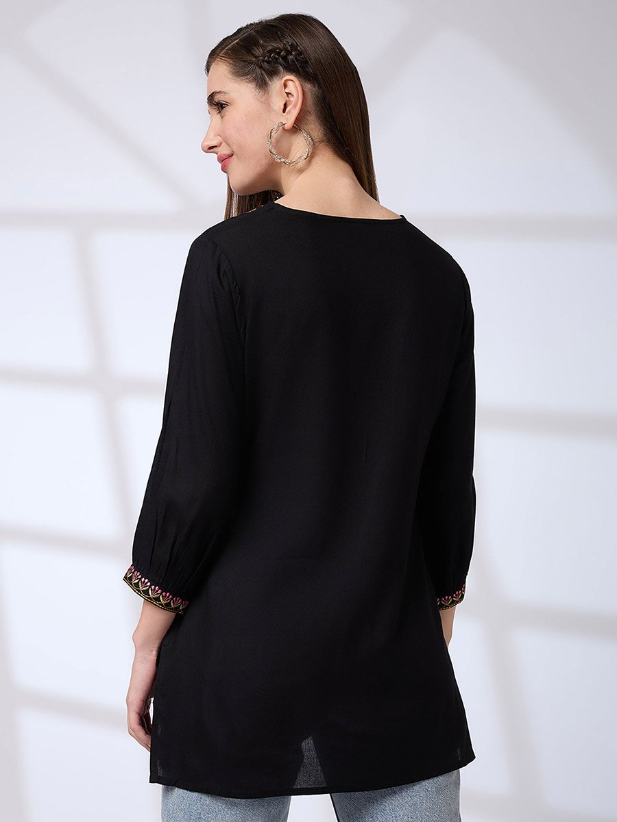 Floral Embroidered Yoke Fusion Tunic