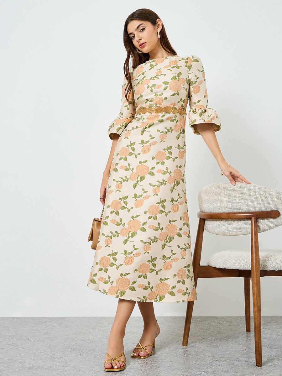 Women Beige Floral Midi Dress with 3/4 Sleeves For Women at Bahrain | Styli