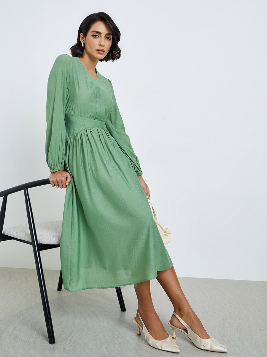 Women Green Balloon Sleeves A-Line Midi Dress