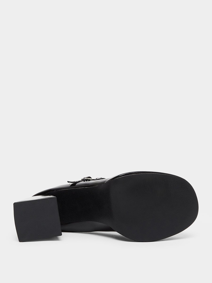 Solid Strap Patent Leather Chunky Heel Shoes