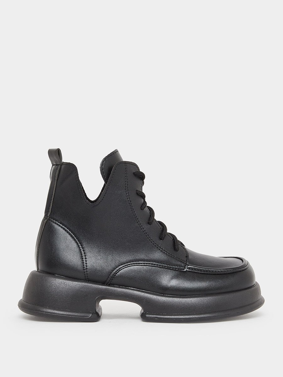 Women Black Lace-Up Chunky Heel Ankle Boots
