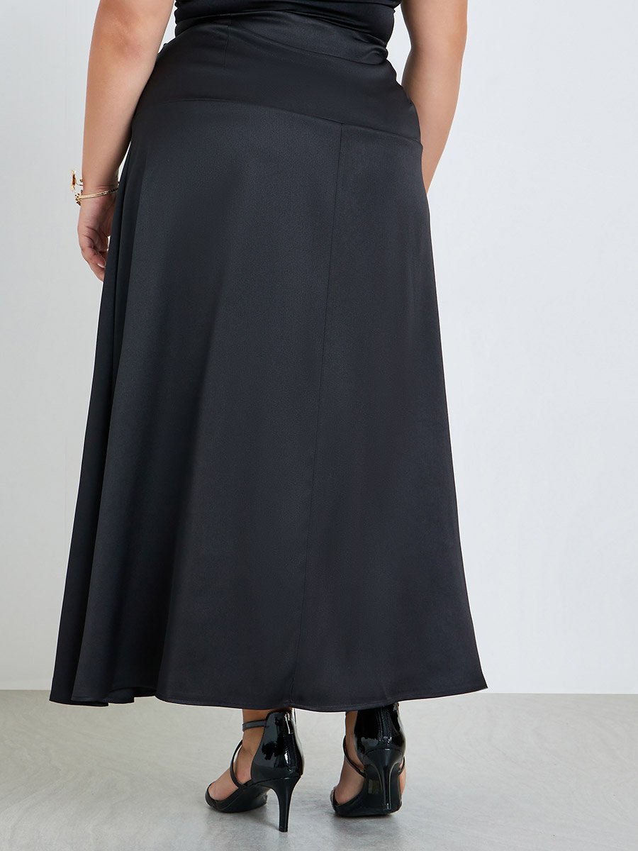 Plus Size Women Black Floral Print Skirt