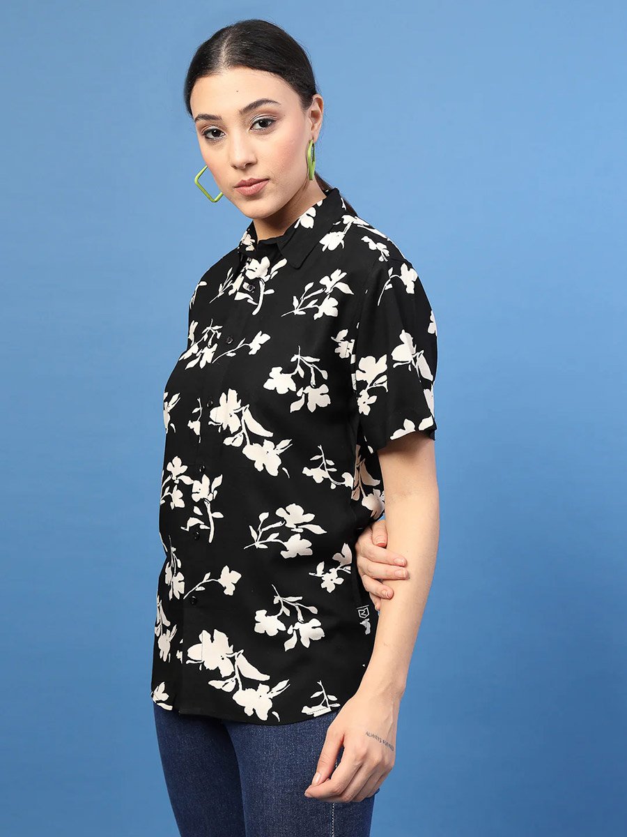 Women Black Floral Print Slim Fit Shirt